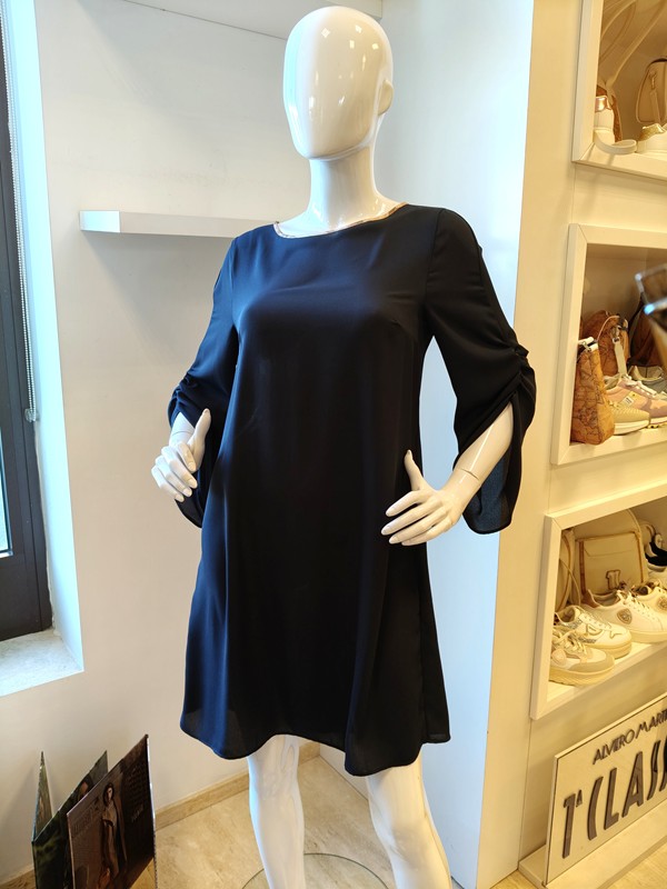Alviero martini 1a classe abito in crep con manica  3/4