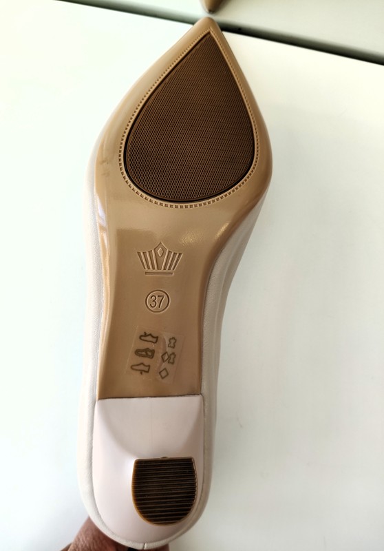 Cloud-v decollete' pelle tc5