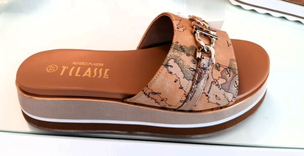 Prima classe ciabattone con fascia